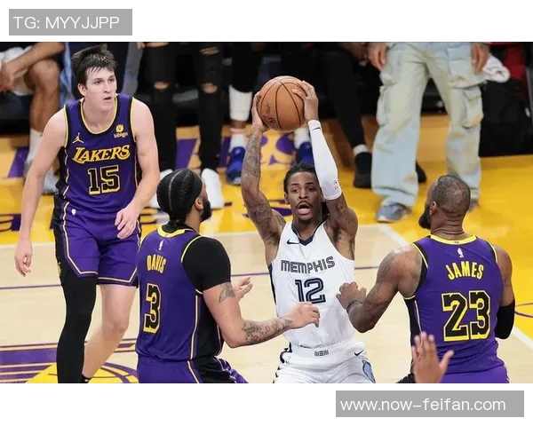 吹杨与莫兰特的表现揭示联盟格局湖人或有机会追逐约基奇与字母哥