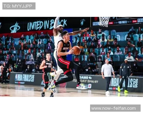 字母哥开局强势表现赛季前三战场均35分15篮板5助攻创历史新纪录